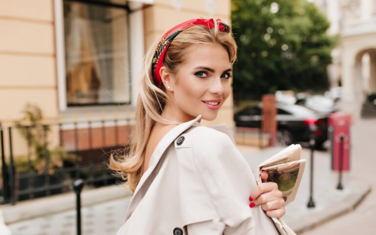 6 tendances de coiffure pour sublimer vos cheveux lisses
